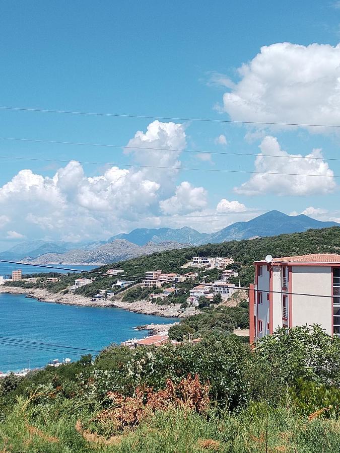 Apartmani Ljubica يوتجيها المظهر الخارجي الصورة