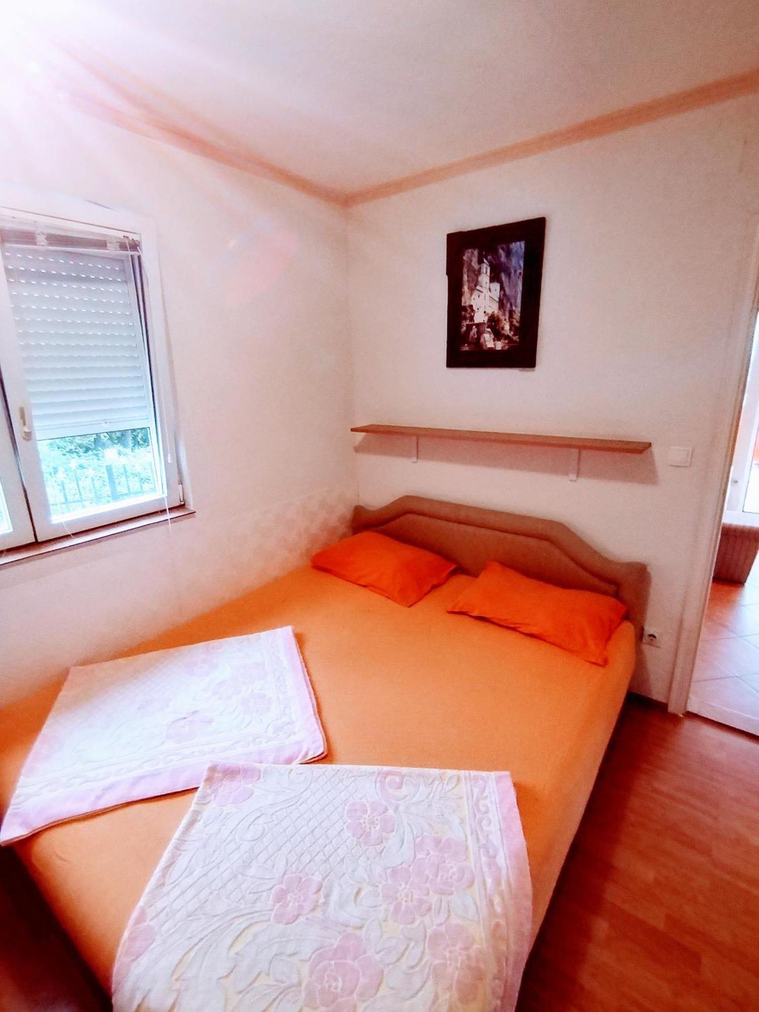 Apartmani Ljubica يوتجيها المظهر الخارجي الصورة